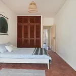 Rent a room in lisbon