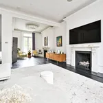 Rent 6 bedroom house of 361 m² in Chelsea,