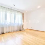 Rent 3 bedroom apartment of 230 m² in Zagreb