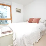 Rent 2 bedroom apartment in Leeds