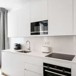 Rent 2 bedroom apartment of 66 m² in lisbon