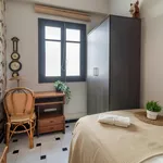 Rent 4 bedroom apartment in Valencia