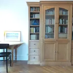 Appartement de 538 m² avec 1 chambre(s) en location à Paris