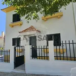 Rent 3 bedroom house of 75 m² in Lisbon