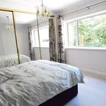 Rent 3 bedroom flat of 96 m² in Bournemouth