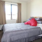 Rent 4 bedroom house in Burleigh