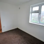 Rent 2 bedroom flat in Burnley