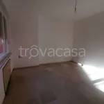 Affitto 4 camera appartamento di 85 m² in Bologna