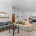 Rent 4 bedroom apartment in Milan