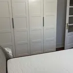 Rent a room in lisbon