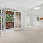 Rent 2 bedroom apartment in Kensington