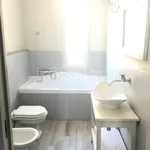 Rent 10 bedroom apartment of 120 m² in Genova