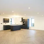 Rent 4 bedroom house in North West England