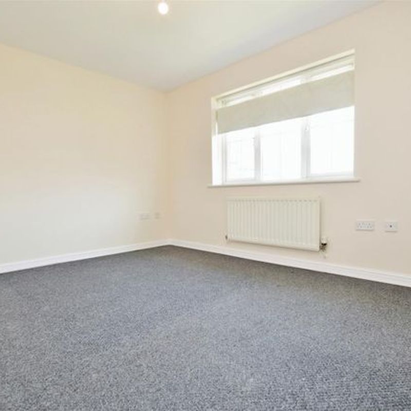 End terrace house to rent in Waterside Lane, Gillingham ME7 Lodbourne