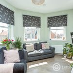 Rent 2 bedroom flat in Aberdeen