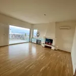 Rent 4 bedroom apartment of 160 m² in Vrilíssia