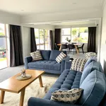 Rent 5 bedroom house of 706 m² in Christchurch