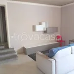 Affitto 2 camera appartamento di 55 m² in Voghera