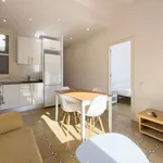 Rent 2 bedroom apartment of 65 m² in barcelona