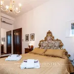 Rent 5 bedroom apartment of 200 m² in Venice