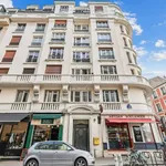 Rent 4 bedroom apartment of 50 m² in Paris