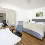 Miete 4 Schlafzimmer wohnung von 90 m² in Düsseldorf