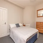 Rent 2 bedroom apartment in Edinburgh  City Centre