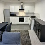 Rent 3 bedroom flat in North West England