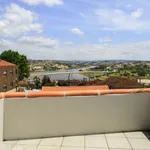 Rent 3 bedroom house in Porto