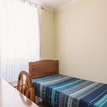 Rent 5 bedroom apartment in Lisbon