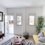 Rent 2 bedroom apartment of 75 m² in Lisbon