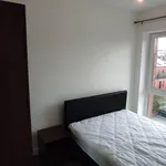 Rent 2 bedroom flat in Salford