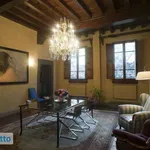 Studio of 100 m² in Florence