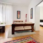 Rent 1 bedroom apartment of 60 m² in milan