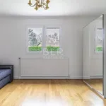 Rent 1 bedroom apartment in Saint-Nom-la-Bretèche