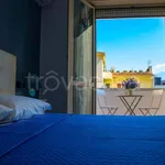 Rent 4 bedroom apartment of 50 m² in Pompei