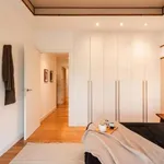 Rent 3 bedroom apartment of 140 m² in madrid