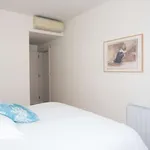 Rent a room in lisbon