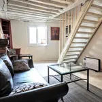 Rent 1 bedroom apartment of 500 m² in Paris