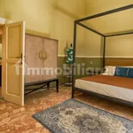 Rent 5 bedroom apartment of 180 m² in Lecce