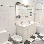 Rent 4 bedroom apartment in Ixelles - Elsene