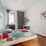 Rent 12 bedroom apartment of 16 m² in Milan