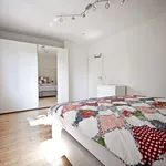 Miete 2 Schlafzimmer wohnung von 58 m² in Frankfurt