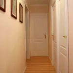 Rent a room in Madrid']