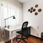 Rent a room of 133 m² in madrid