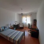 Rent 4 bedroom apartment in Lisbon