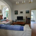 Rent 4 bedroom house of 850 m² in Uccle