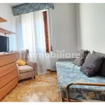 Rent 5 bedroom apartment of 140 m² in Florence