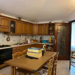 Rent 5 bedroom apartment of 180 m² in Manziana