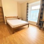 Rent 4 bedroom flat in Wales